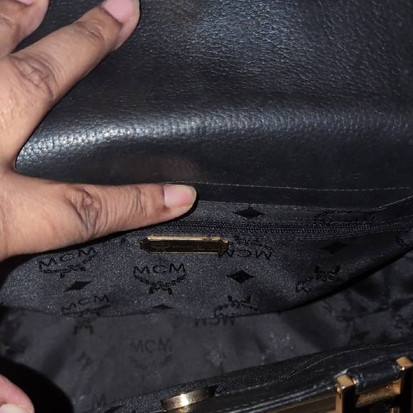 MCM Black Leather Structured Top-Handle Shoulder Bag with Gold Hardware - Picture 7 of 7